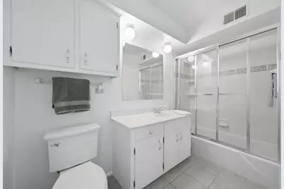 1654 Wadsworth Road, Wheaton, IL 60189 - Photo 26