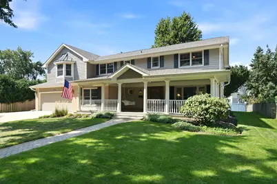 1654 Wadsworth Road, Wheaton, IL 60189 - Photo 2