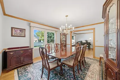 1654 Wadsworth Road, Wheaton, IL 60189 - Photo 18