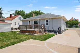 18316 Sherman St, Lansing, IL 60438 - Photo 24