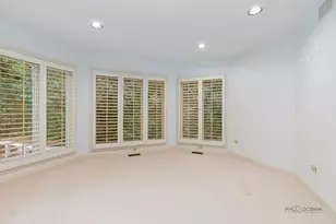 1 Briarwood Ln, Lincolnshire, IL 60069 - Photo 28