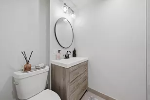 3158 W 88th St, Evergreen Park, IL 60805 - Photo 14