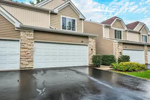 68 Cambridge Ave, Streamwood, IL 60107 - Photo 2