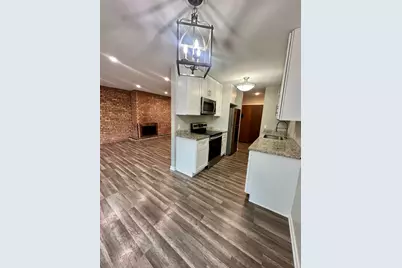 5500 Hillcrest Lane #129-2M, Lisle, IL 60532 - Photo 2
