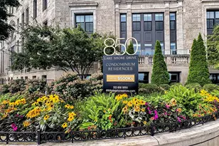 850 N Lake Shore Dr, Chicago, IL 60611 - Photo 2