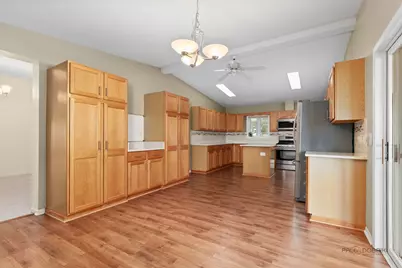 1832 Paddock Court, Grayslake, IL 60030 - Photo 16