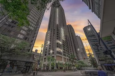 400 E Ohio Street #801, Chicago, IL 60611 - Photo 24