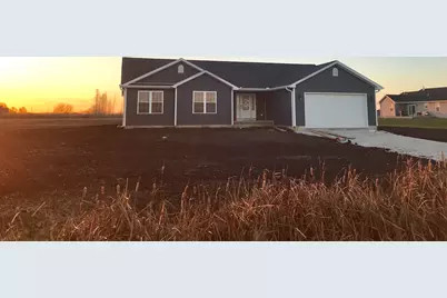 3290 E 289th Road, Lasalle, IL 61301 - Photo 2