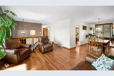 635 N Rumple Lane, Addison, IL 60101 - Photo 6