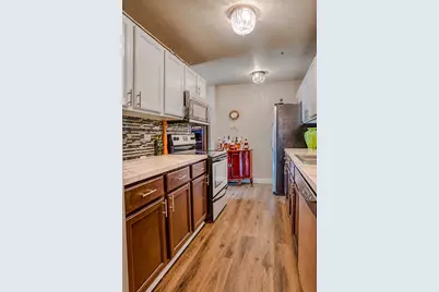 420 S Home Avenue #109N, Oak Park, IL 60302 - Photo 2