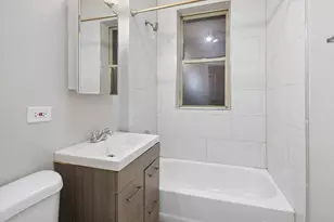 3923 W Ainslie St, Chicago, IL 60625 - Photo 10