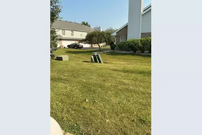 5613 W Sutton Place, Monee, IL 60449 - Photo 4