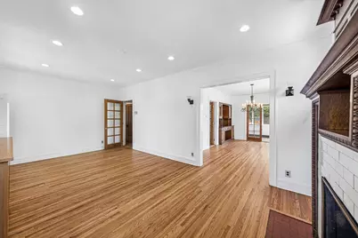 10637 S Oakley Avenue, Chicago, IL 60643 - Photo 4