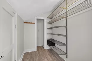 10637 S Oakley Ave, Chicago, IL 60643 - Photo 32