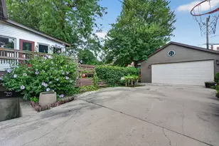 10637 S Oakley Ave, Chicago, IL 60643 - Photo 54