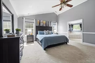 380 Thornwood Way, South Elgin, IL 60177 - Photo 16