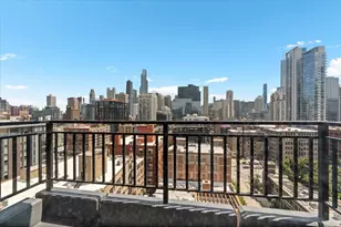 400 W Ontario St, Chicago, IL 60654 - Photo 26