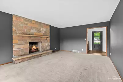 390 Lra Drive, Aurora, IL 60506 - Photo 14