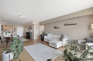8300 Callie Ave, Morton Grove, IL 60053 - Photo 4