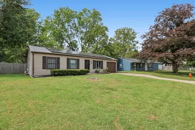 1307 Briarwood Drive, Champaign, IL 61821 - Photo 2