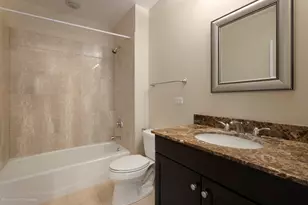 1211 S Prairie Ave, Chicago, IL 60605 - Photo 12