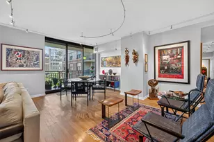 55 W Delaware Pl, Chicago, IL 60610 - Photo 10