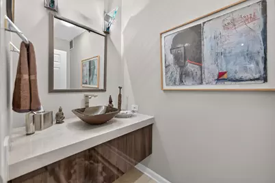 55 W Delaware Place #1007, Chicago, IL 60610 - Photo 4
