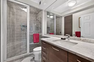 55 W Delaware Pl, Chicago, IL 60610 - Photo 36