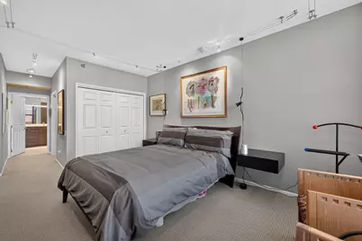 55 W Delaware Place #1007, Chicago, IL 60610 - Photo 32