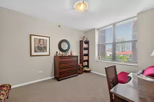 55 W Delaware Pl, Chicago, IL 60610 - Photo 40