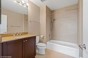 1201 S Prairie Ave, Chicago, IL 60605 - Photo 16