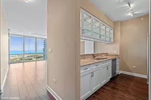 1201 S Prairie Ave, Chicago, IL 60605 - Photo 10