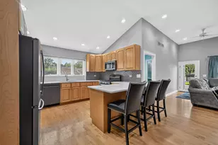 6914 Brookbank Rd, Darien, IL 60561 - Photo 14