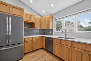 6914 Brookbank Rd, Darien, IL 60561 - Photo 18