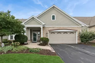 613 Handel Ln, Woodstock, IL 60098 - Photo 1