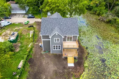 807 Lakeview Drive, Round Lake, IL 60073 - Photo 34
