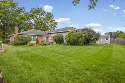 18449 Holland Road, Lansing, IL 60438 - Photo 4