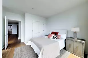 363 E Wacker Dr, Chicago, IL 60601 - Photo 14