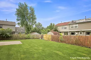 205 Chaparral Cir, Elgin, IL 60120 - Photo 30