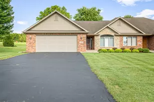 713 Birch St, Byron, IL 61010 - Photo 1