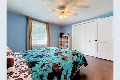 1810 Louise Street, Crystal Lake, IL 60014 - Photo 12