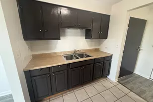 2310 N Harlem Ave, Elmwood Park, IL 60707 - Photo 8