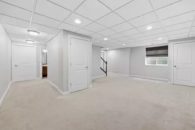 240 Regency Court #C, Wauconda, IL 60084 - Photo 32