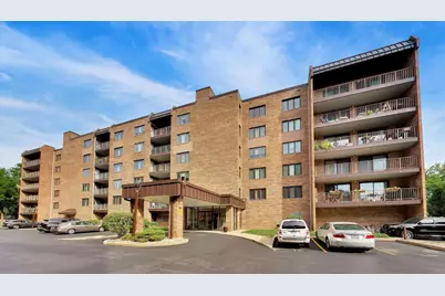 901 Center Street #403, Des Plaines, IL 60016 - Photo 4