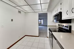 901 Center St, Des Plaines, IL 60016 - Photo 24