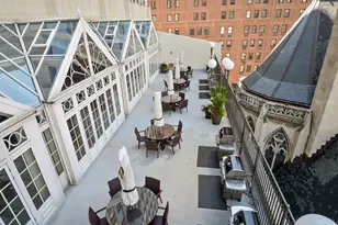 111 E Chestnut St, Chicago, IL 60611 - Photo 18
