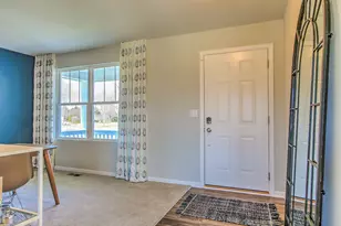 807 Vicki Ln, Oswego, IL 60543 - Photo 4