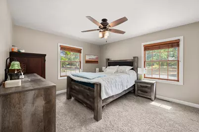 1301 Larson Street, Sycamore, IL 60178 - Photo 20