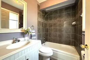 8113 Norwood Ct, Woodridge, IL 60517 - Photo 20