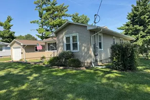 618 S Lott Blvd, Gibson City, IL 60936 - Photo 44